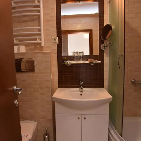 酒店 贝尔格莱德酒店 4*